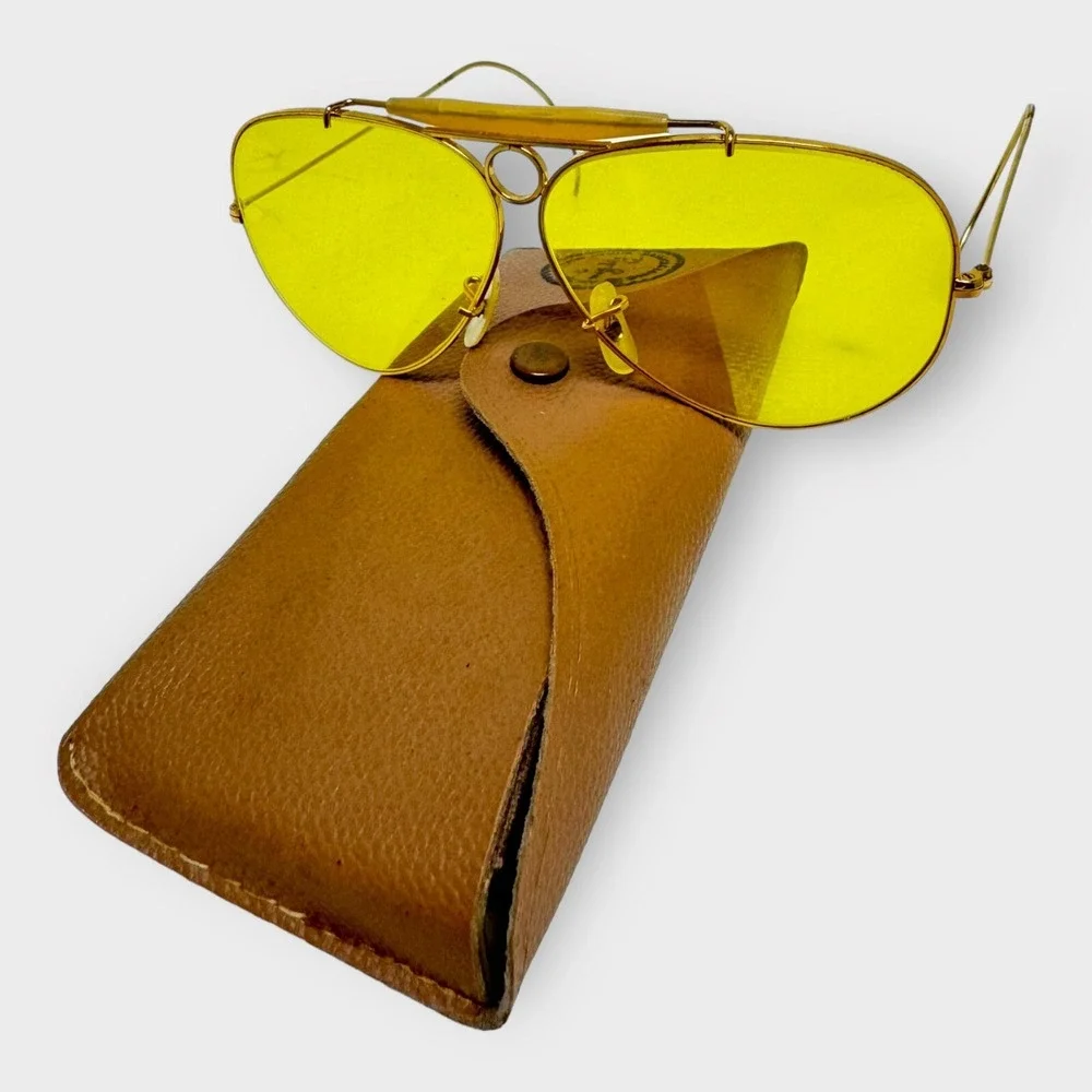 1960s VINTAGE RAY-BAN BULLET HOLE SHOOTING AVIATOR SUNGLASSES USA GOLD‎ TONE